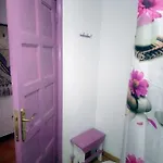 The Violet House Muy Cerca Del Aeropuerto Tenerife Norte Homestay