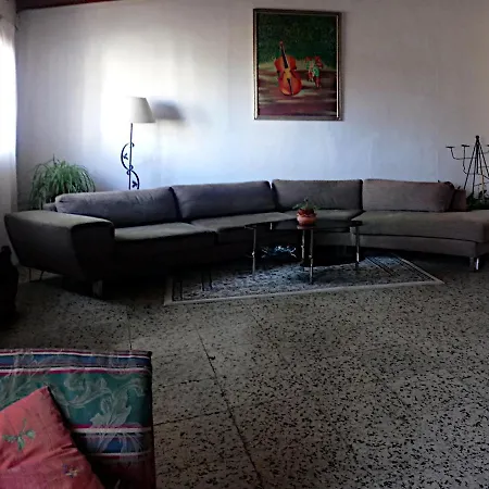 The Violet House Muy Cerca Del Aeropuerto Tenerife Norte * La Laguna (Tenerife)